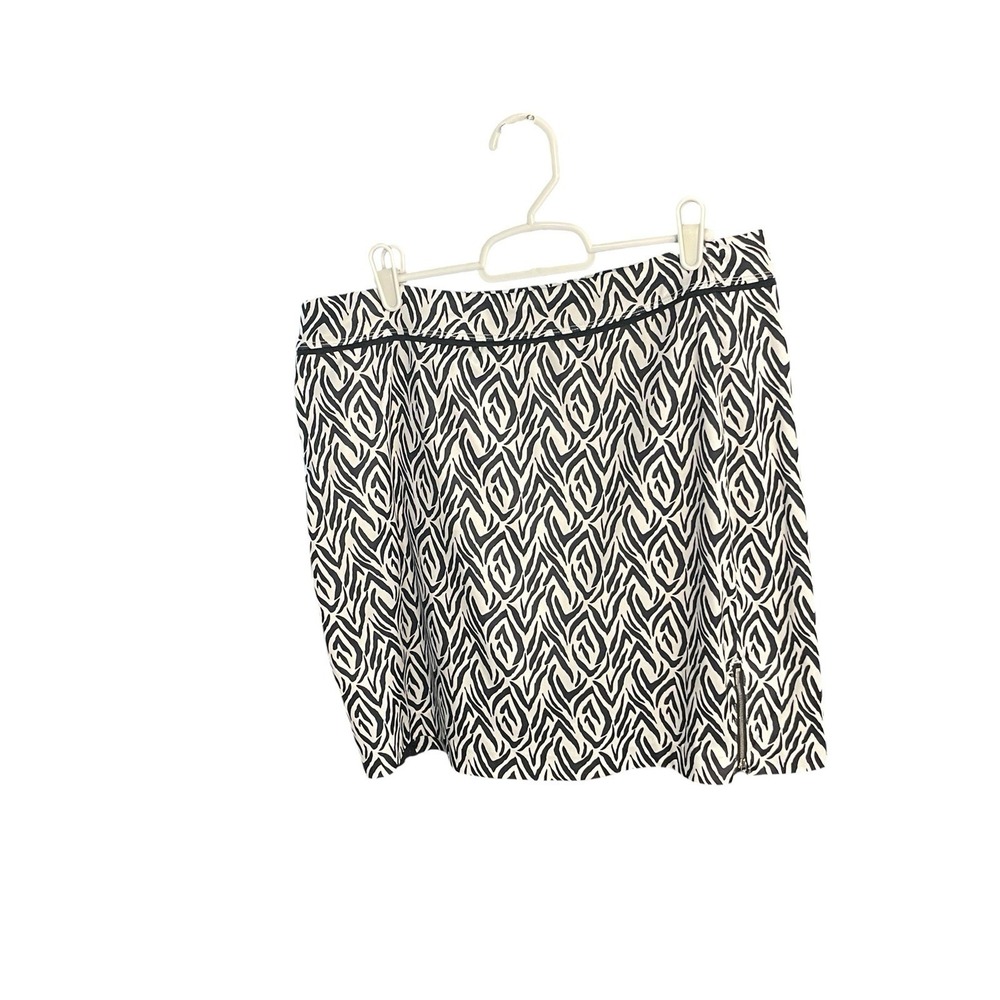 gg blue women golf skort Size Medium Black-And-White Design - Picture 1 of 7